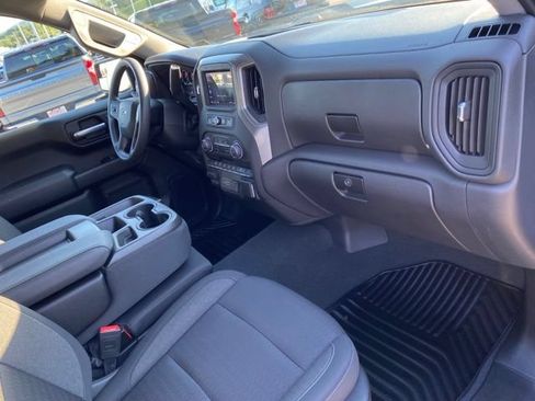 Used 2023 Chevrolet Silverado 1500 Custom Trail Boss AWD/4WD image 22