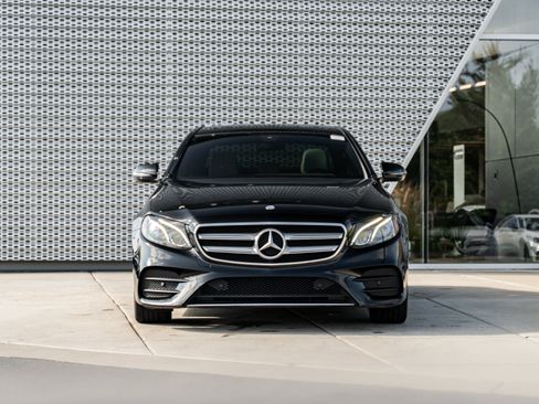 Used 2017 Mercedes-Benz E 300 image 30