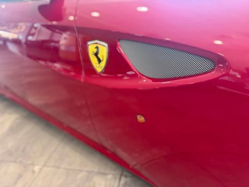 Used 2012 Ferrari FF AWD/4WD image 27