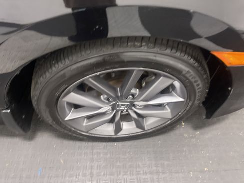 Used 2021 Honda Civic EX image 27