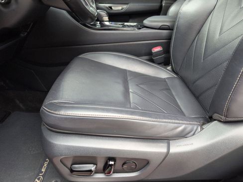 Used 2024 Lexus NX 300h AWD w/ Luxury Package image 5