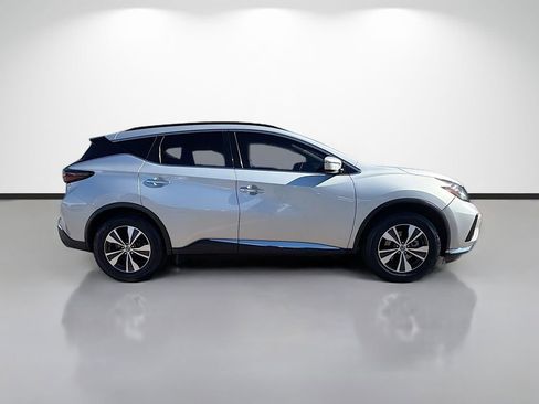 Used 2020 Nissan Murano SV image 2