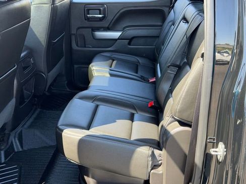 Used 2018 Chevrolet Silverado 1500 LTZ Z71 w/ Redline Edition AWD/4WD image 21