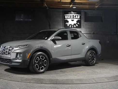Used 2022 Hyundai Santa Cruz SEL w/ Activity Package FWD image 1