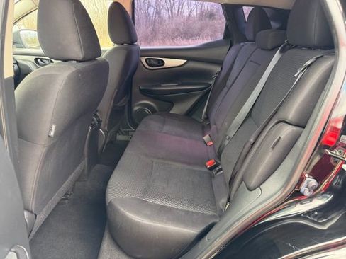 Used 2020 Nissan Rogue Sport S w/ Appearance Package image 9