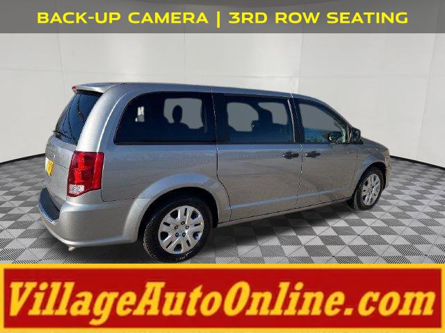 Used 2019 Dodge Grand Caravan SE FWD image 4