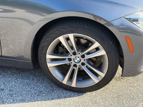 Used 2018 BMW 330i xDrive Sedan AWD/4WD image 9