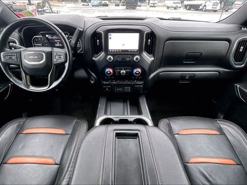 Used 2022 GMC Sierra 1500 AT4 w/ AT4 Premium Package image 16
