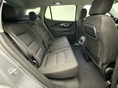 Certified 2024 GMC Terrain SLE w/ Driver Convenience Package AWD/4WD image 30