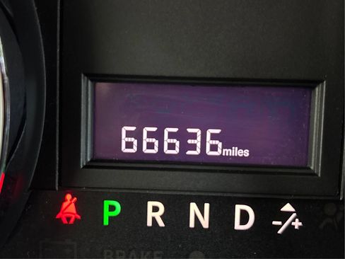 Used 2019 Dodge Grand Caravan SE FWD image 43