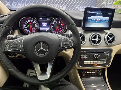 Used 2018 Mercedes-Benz GLA 250 image 17