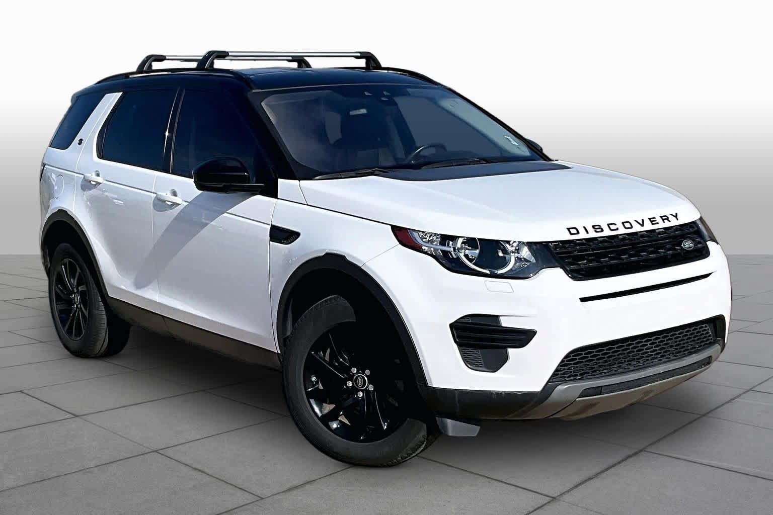 Used 2018 Land Rover Discovery Sport SE AWD/4WD image 3