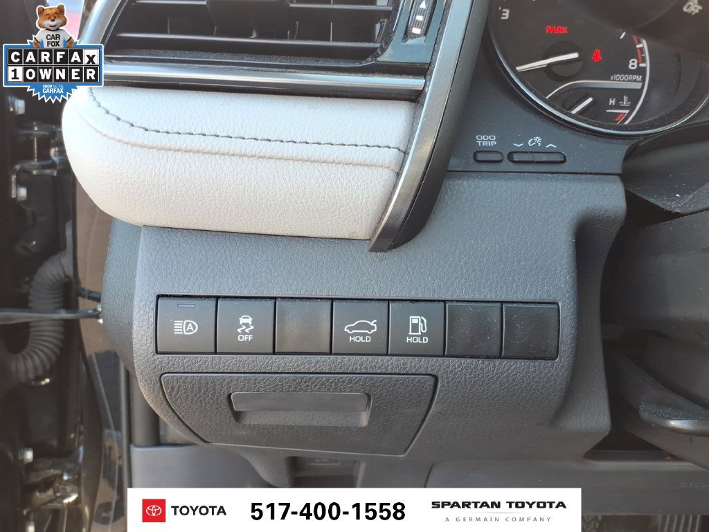 Used 2024 Toyota Camry SE AWD/4WD image 16