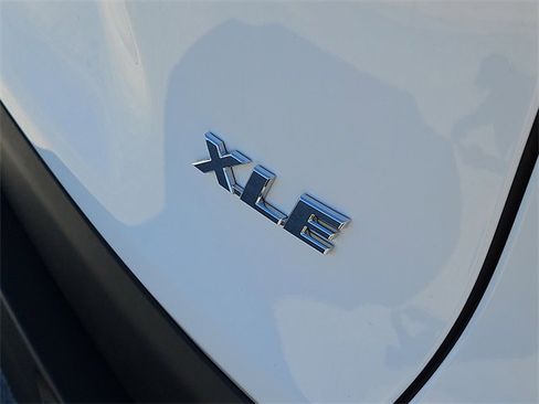 Used 2024 Toyota RAV4 XLE image 6