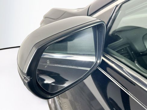 Used 2019 Honda CR-V EX image 16