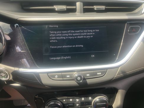 Used 2020 Buick Encore GX Select FWD image 27