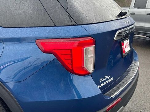Used 2023 Ford Explorer Limited w/ Equipment Group 301A image 12