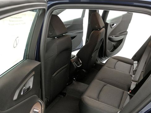 Used 2020 Chevrolet Malibu LT image 25