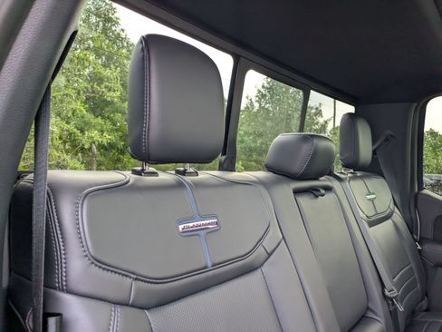 Certified 2025 Ford F150 Platinum w/ Equipment Group 702A High AWD/4WD image 41