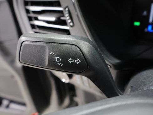 Used 2025 Ford Escape ST-Line AWD/4WD image 36