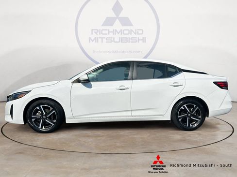 Used 2024 Nissan Sentra SV FWD image 6