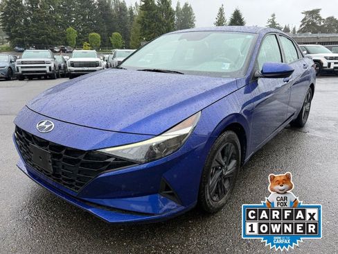 Used 2023 Hyundai Elantra SEL FWD image 1