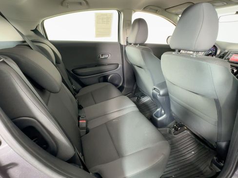 Used 2022 Honda HR-V LX image 27