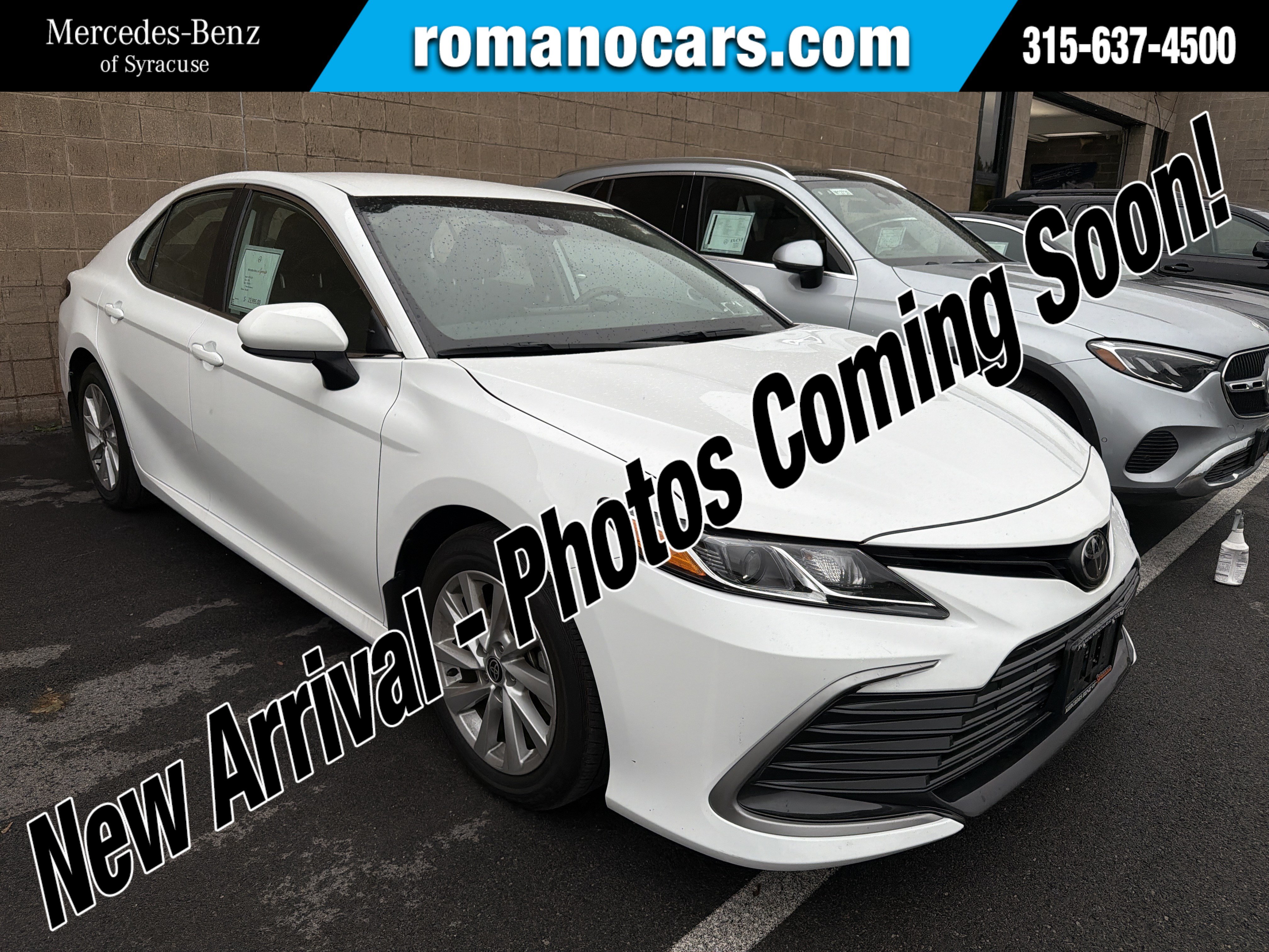 Used 2024 Toyota Camry LE FWD image 1
