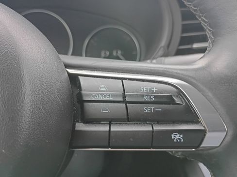 Used 2024 MAZDA MAZDA3 s FWD image 17