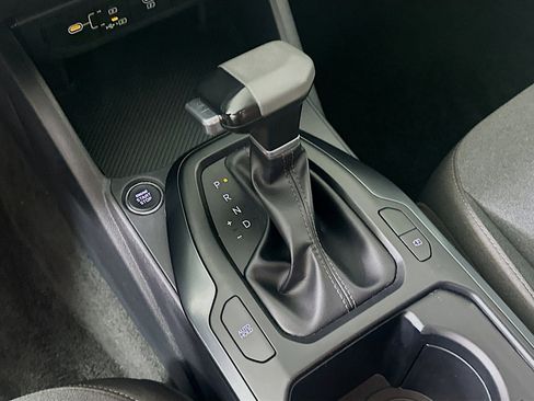 Used 2025 Kia K4 LXS image 24