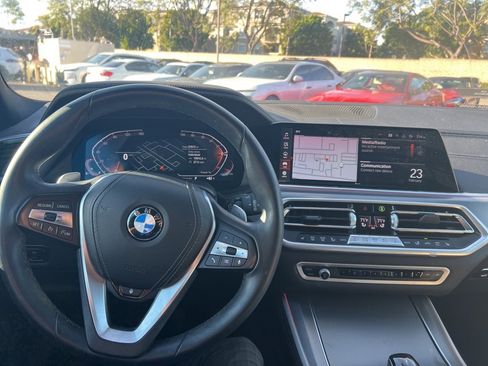 Used 2023 BMW X5 xDrive40i w/ Parking Assistance Package image 17