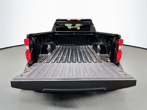 Used 2025 Chevrolet Silverado 1500 LT image 29