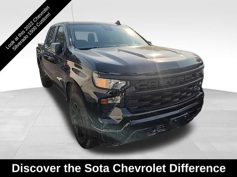 Used 2022 Chevrolet Silverado 1500 Custom w/ LPO, Dark Essentials Package AWD/4WD image 1