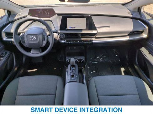 Used 2024 Toyota Prius LE FWD image 21
