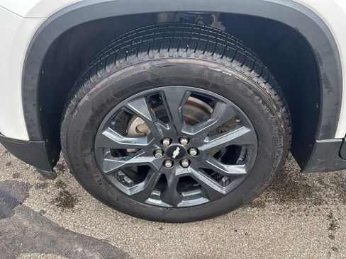 Used 2019 Chevrolet Traverse RS image 11