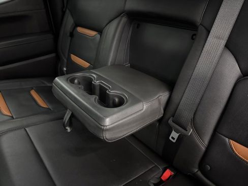 Used 2021 GMC Sierra 1500 AT4 image 9