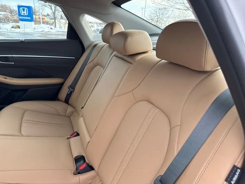 Used 2025 Hyundai Sonata Limited image 20