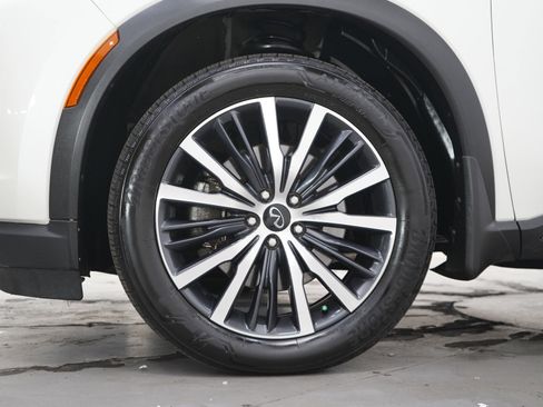 Used 2022 INFINITI QX60 Sensory w/ Vision Package AWD/4WD image 33
