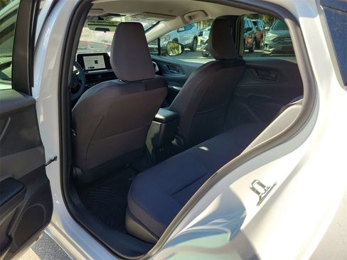 New 2026 Toyota Prius LE image 9