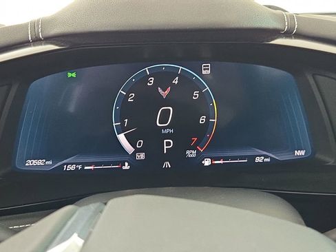 Used 2021 Chevrolet Corvette Stingray Preferred Cpe w/ Z51 Performance Package RWD image 17