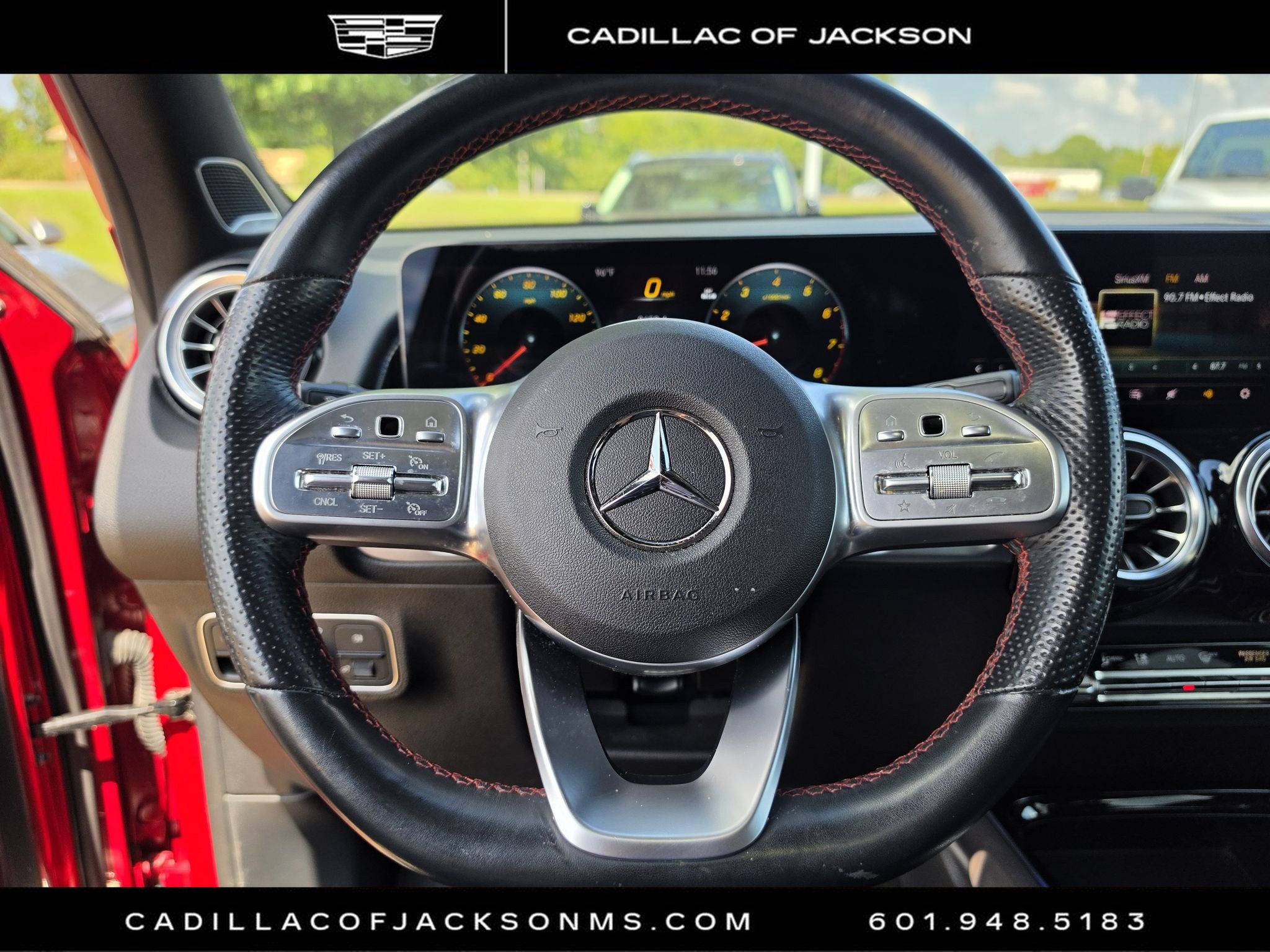 Used 2023 Mercedes-Benz GLB 250 image 23