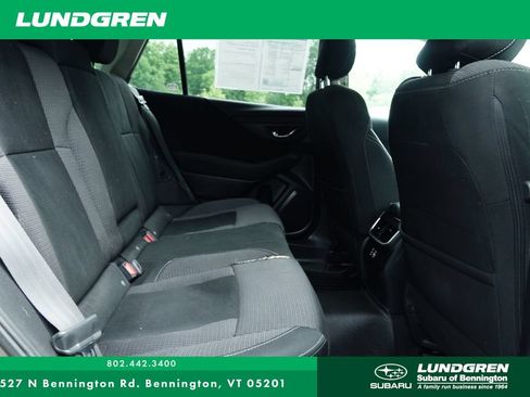 Used 2024 Subaru Outback Premium AWD/4WD image 27
