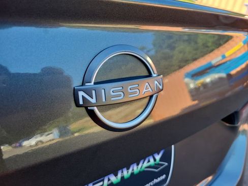 Used 2025 Nissan Altima 2.5 SR FWD image 35