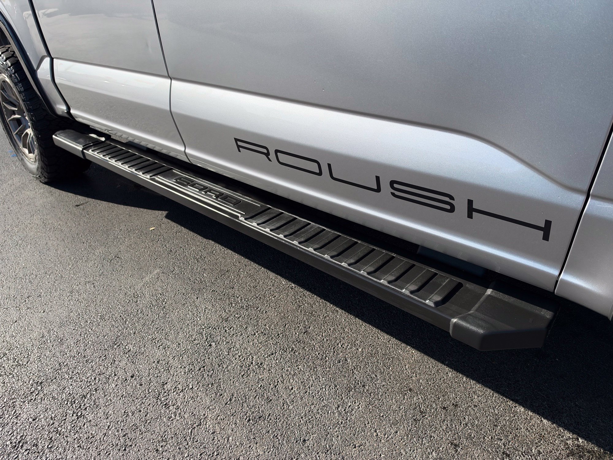 Used 2021 Ford F150 XLT w/ Equipment Group 302A High AWD/4WD image 9