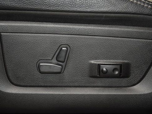 Used 2024 RAM 2500 Limited image 41