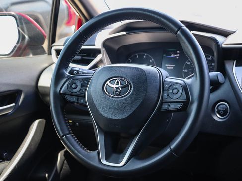 Used 2023 Toyota Corolla SE w/ SE Package FWD image 16