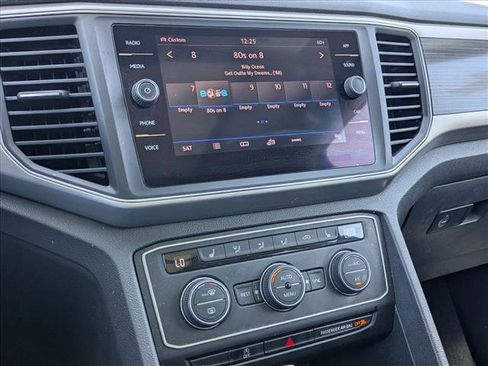 Used 2019 Volkswagen Atlas SE w/ Panoramic Sunroof Package AWD/4WD image 14