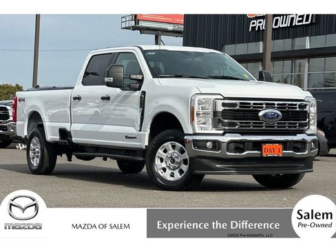 Used 2024 Ford F250 XLT image 1