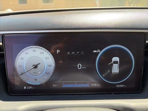 Used 2023 Hyundai Tucson Limited w/ Cargo Package image 11