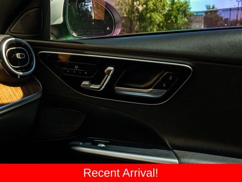Used 2022 Mercedes-Benz C 300 4MATIC Sedan image 24